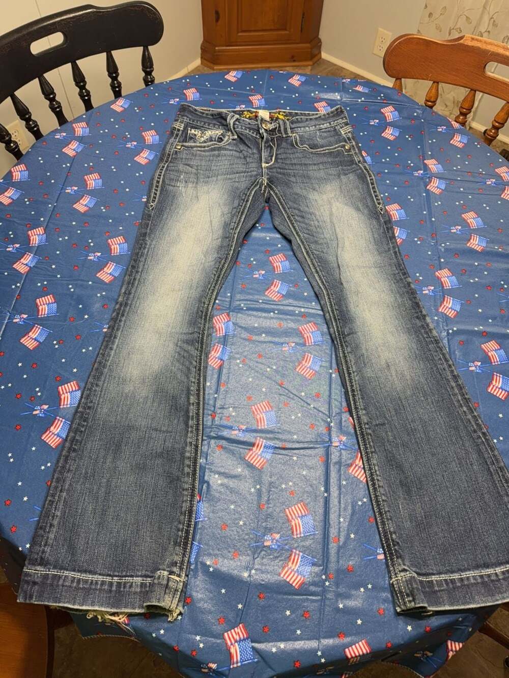 Women's Embroidered Pocket Bootcut Jeans Size